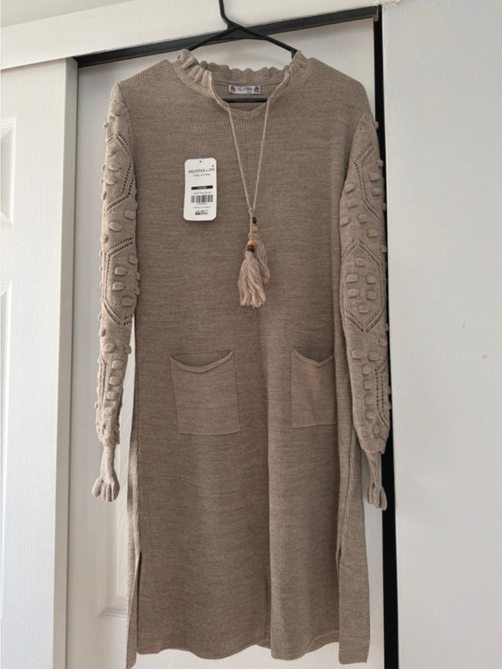 nwt Boho Knit Tassel Pocket Dress